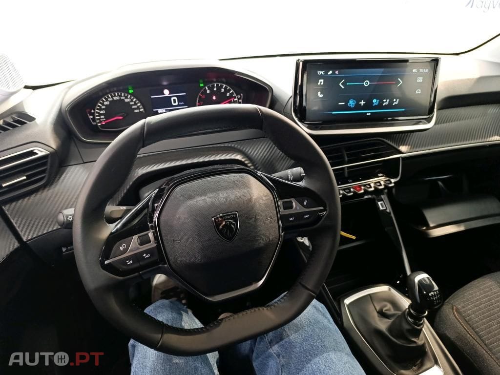 Peugeot 208 1.2 PureTech Style