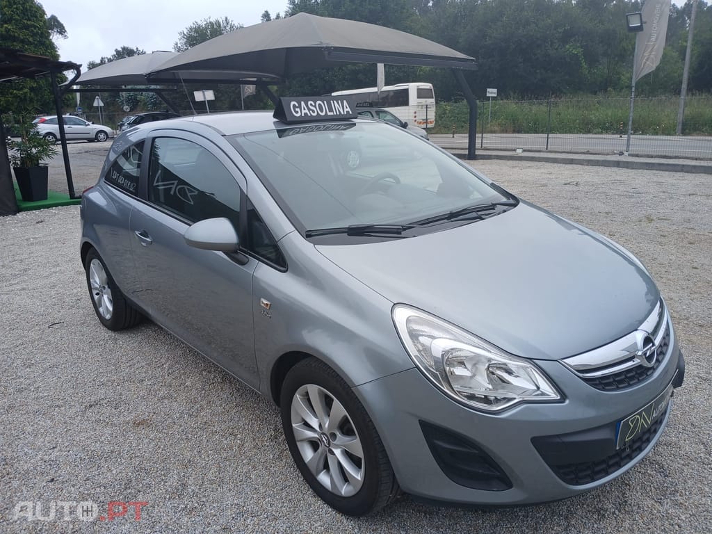 Opel Corsa 1.2 Street Edition