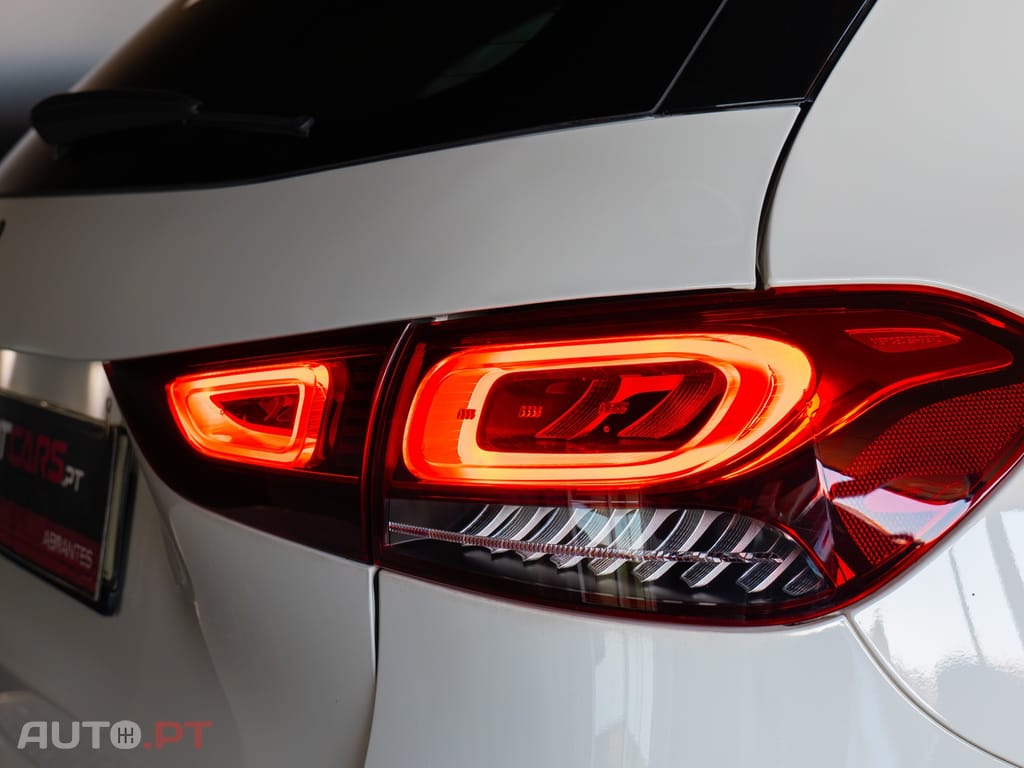 Mercedes-Benz GLA 250 e AMG Line