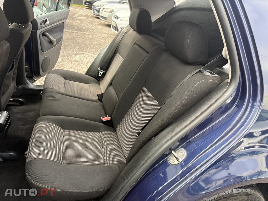 Volkswagen Golf 1.9 TDi Highline