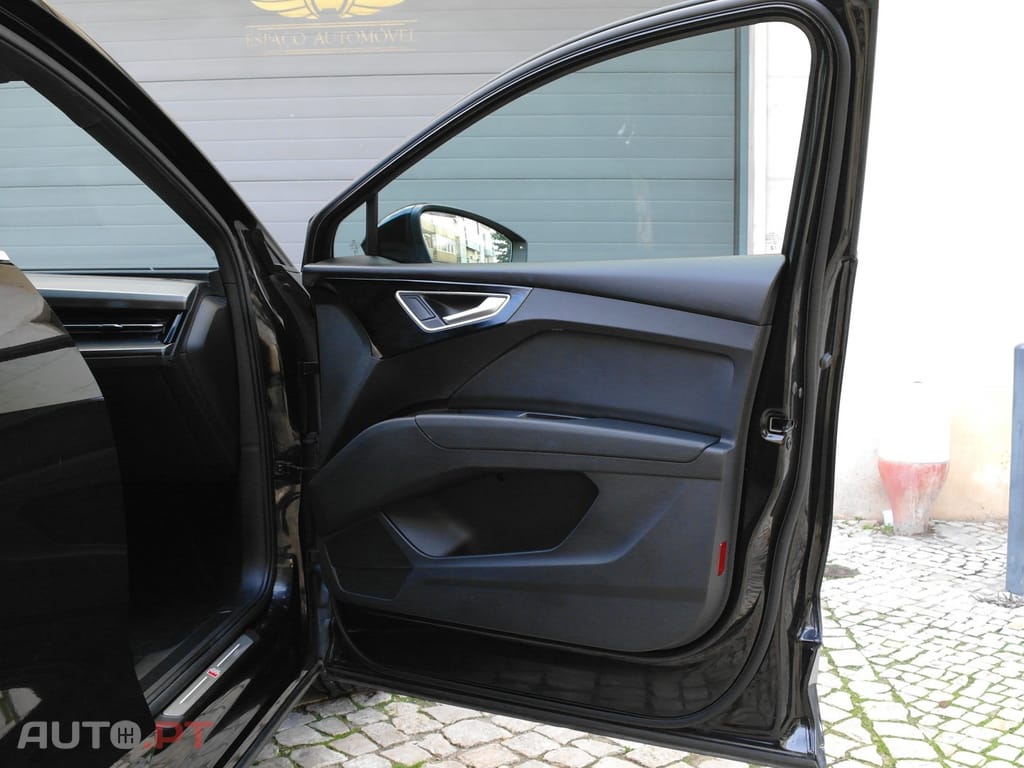 Audi Q4 E-Tron 45 82 kWh SE Business
