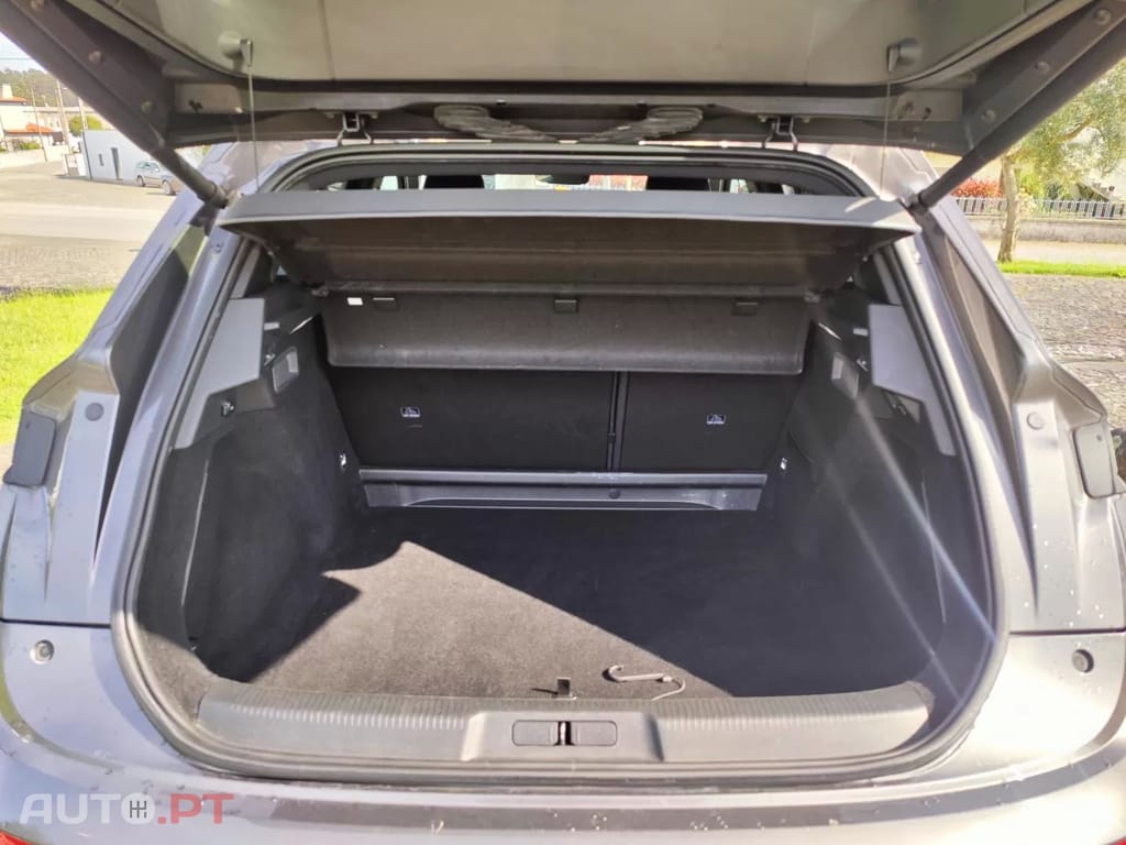 DS DS7 Crossback 1.5 BlueHDi Performance Line EAT8