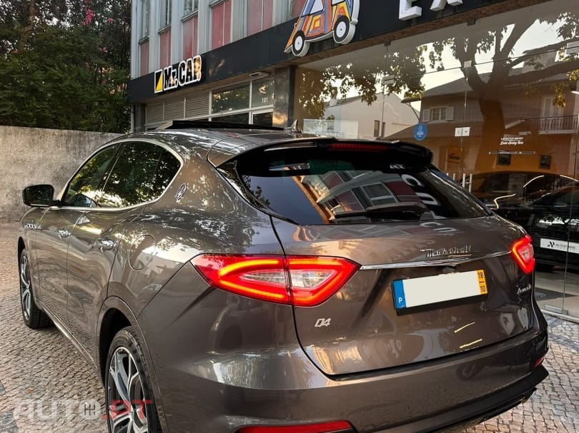 Maserati Levante 3.0 V6 Gransport