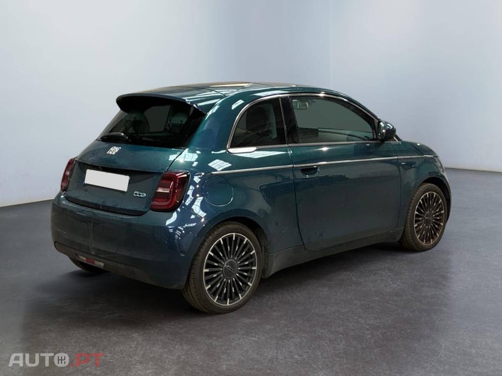 Fiat 500 42 kWh La Prima by Bocelli