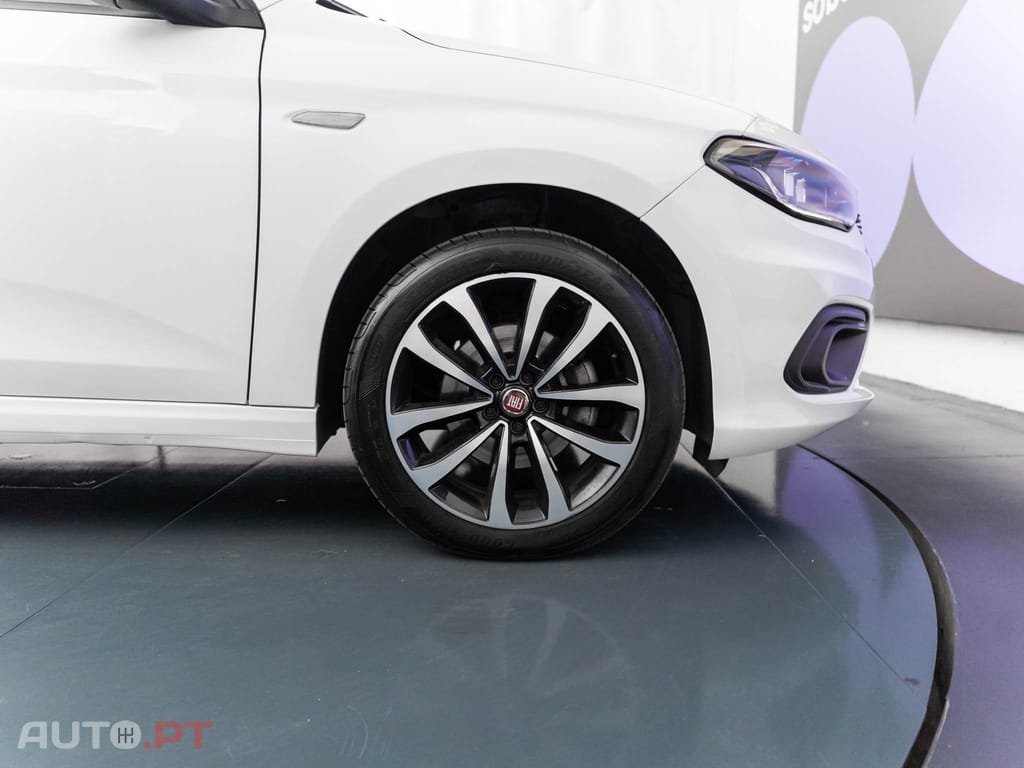 Fiat Tipo 1.3 M-Jet Lounge