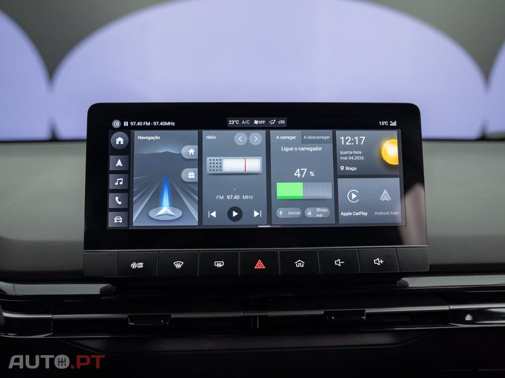 MG MG4 77 kWh Extended Range Luxury