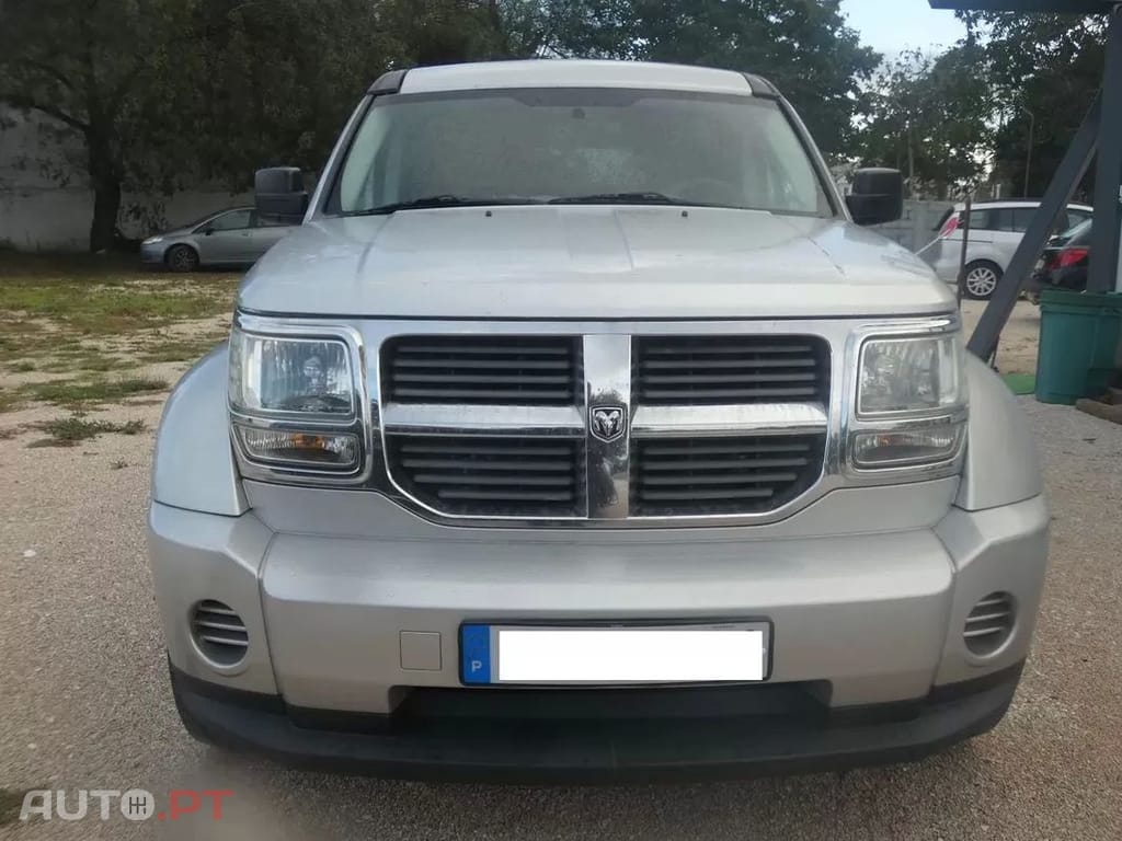 Dodge Nitro  2 8 Crd Dpf Se 2wd