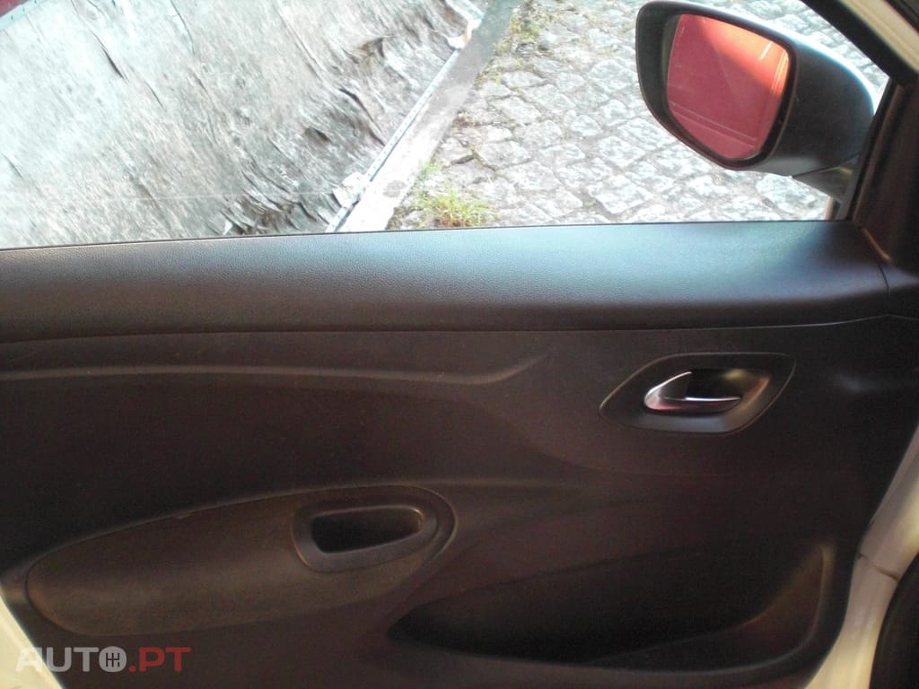 Citroen C-Elysée 1.2 VTi Seduction