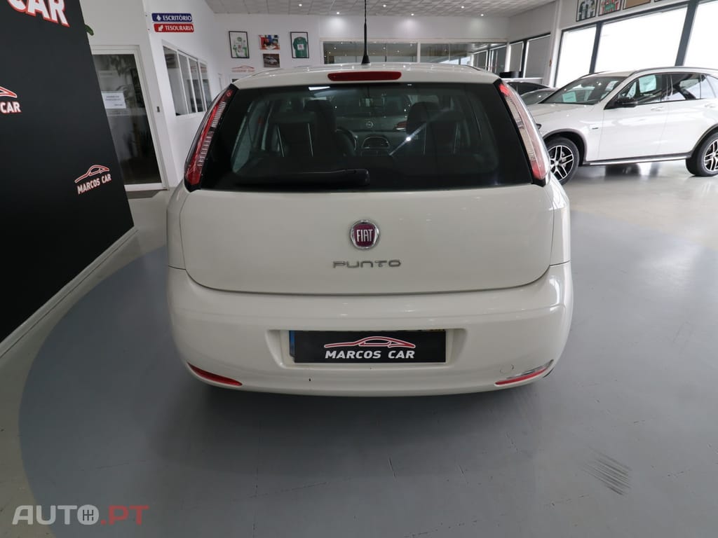 Fiat Punto 1.3 M-jet 4Fleet Start&Stop — fotografia 4