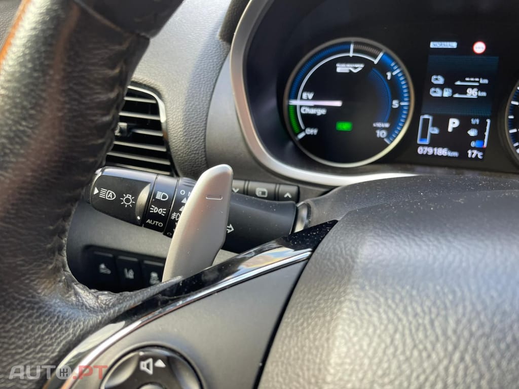 Mitsubishi Eclipse Cross 2.4 Plus Select 4WD hYBRID 