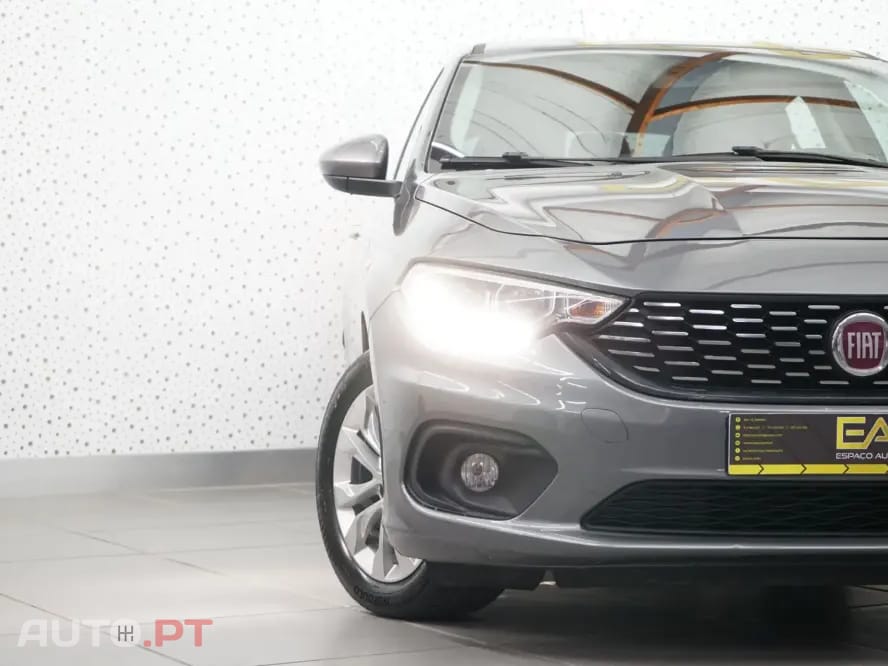 Fiat Tipo 1.3 M-Jet Lounge