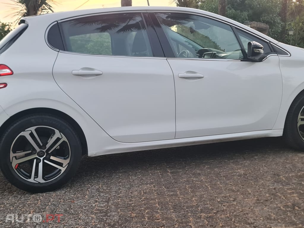Peugeot 208 1.4 HDi Allure
