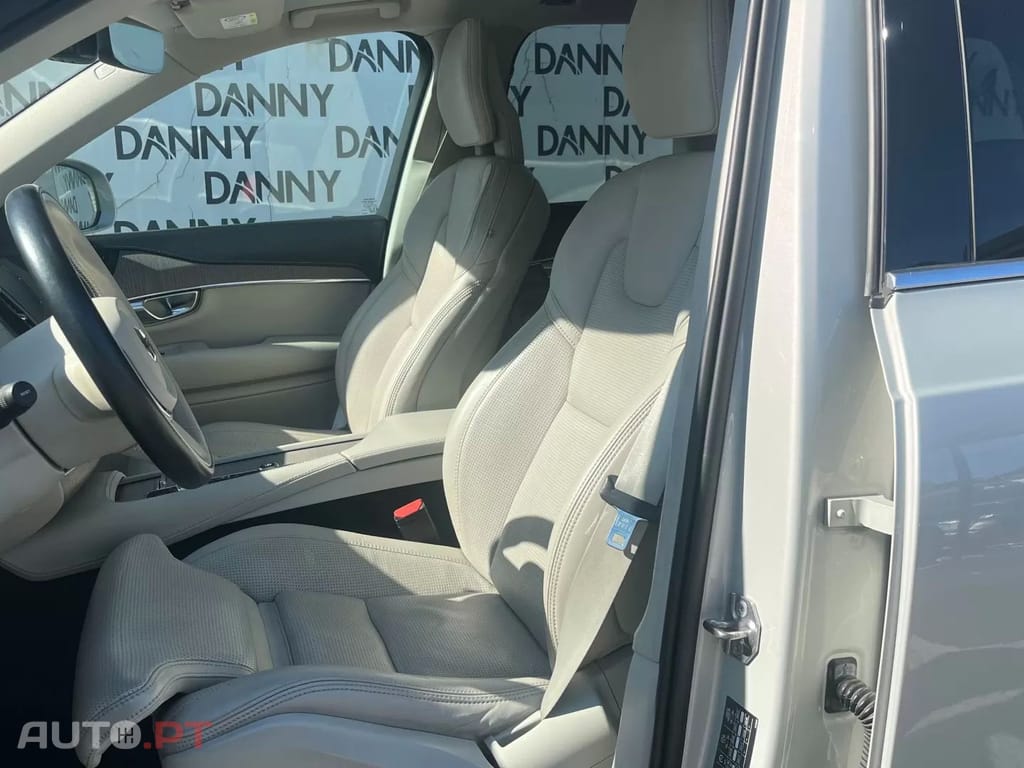 Volvo XC90 2.0 T8 PHEV Inscription Expression AWD