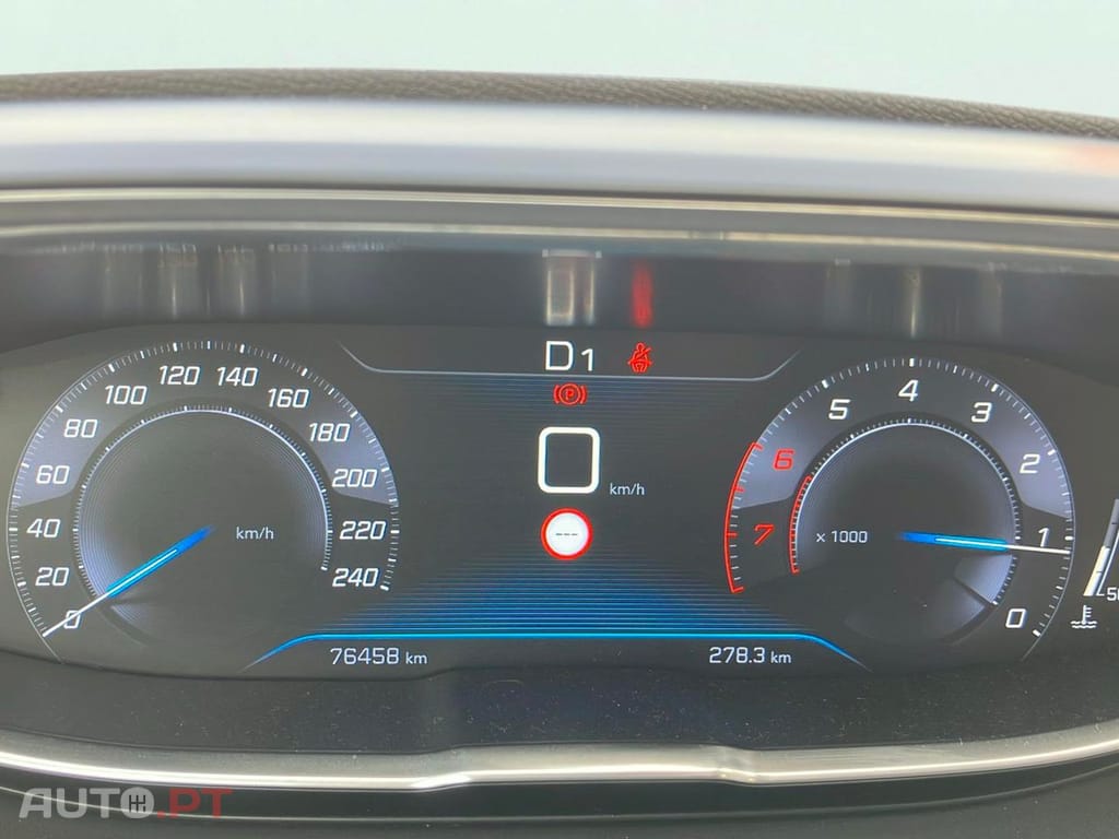 Peugeot 5008 PureTech 130 EAT8 Stop & Start Active