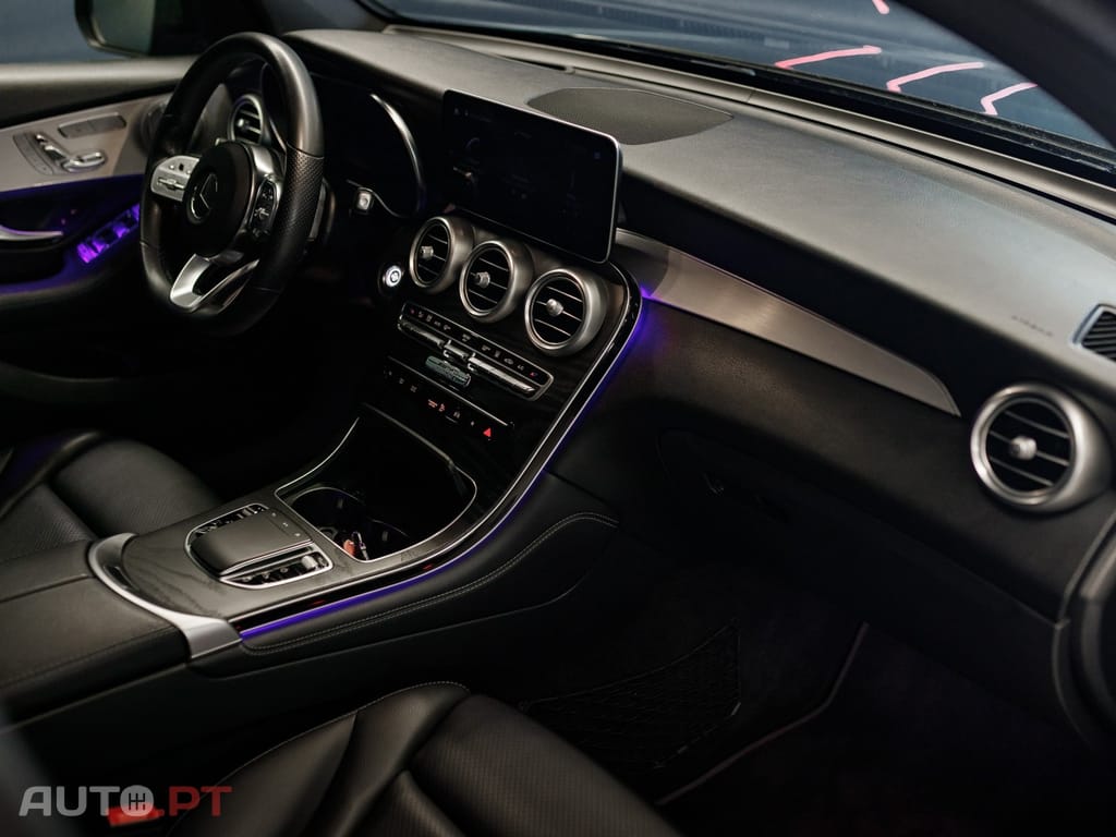 Mercedes-Benz GLC 300 de 4Matic 9G-TRONIC
