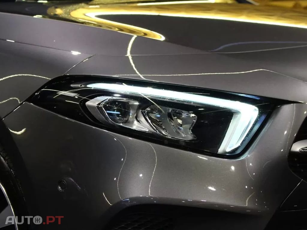 Mercedes-Benz A 250 e Progressive