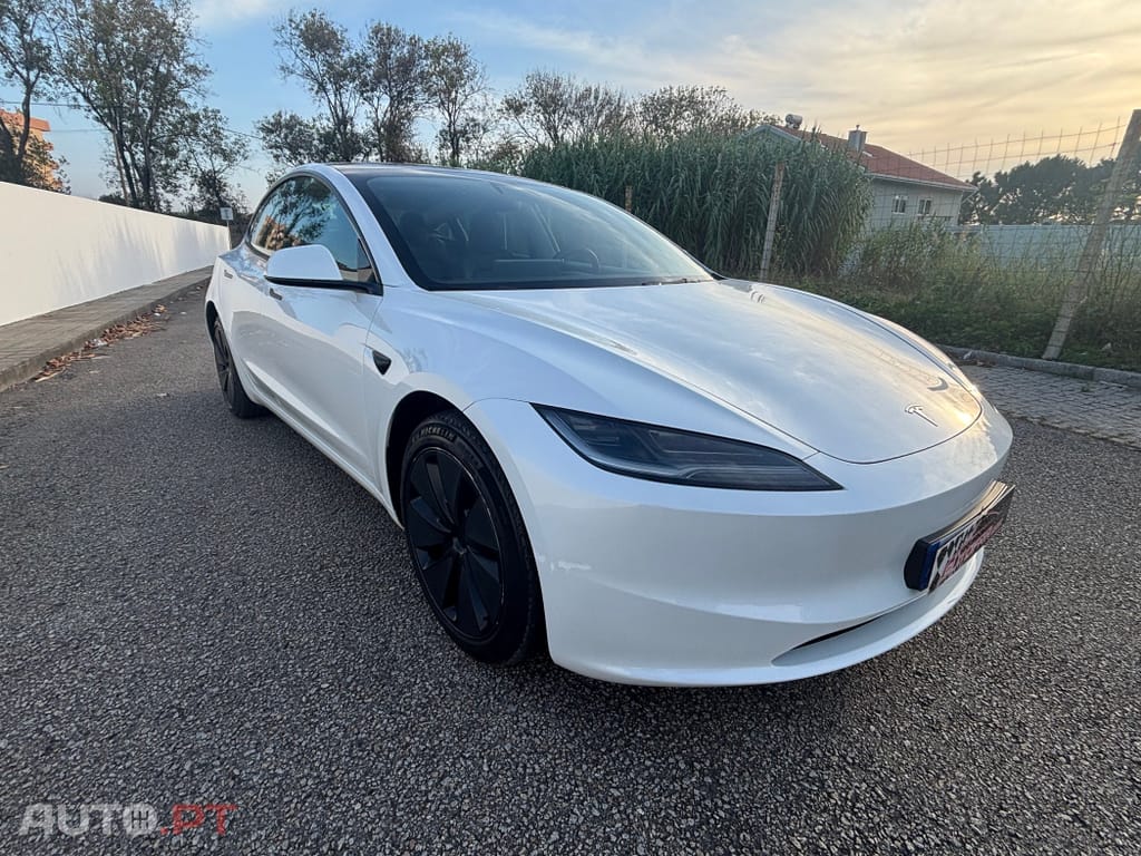 Tesla Model 3 Standard Range Plus RWD