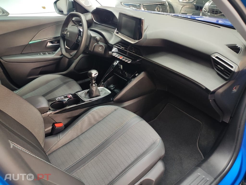 Peugeot 2008 1.2 PureTech Allure Pack