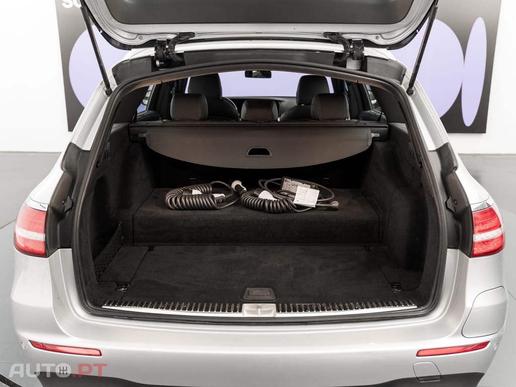 Mercedes-Benz E 300 de AMG Line