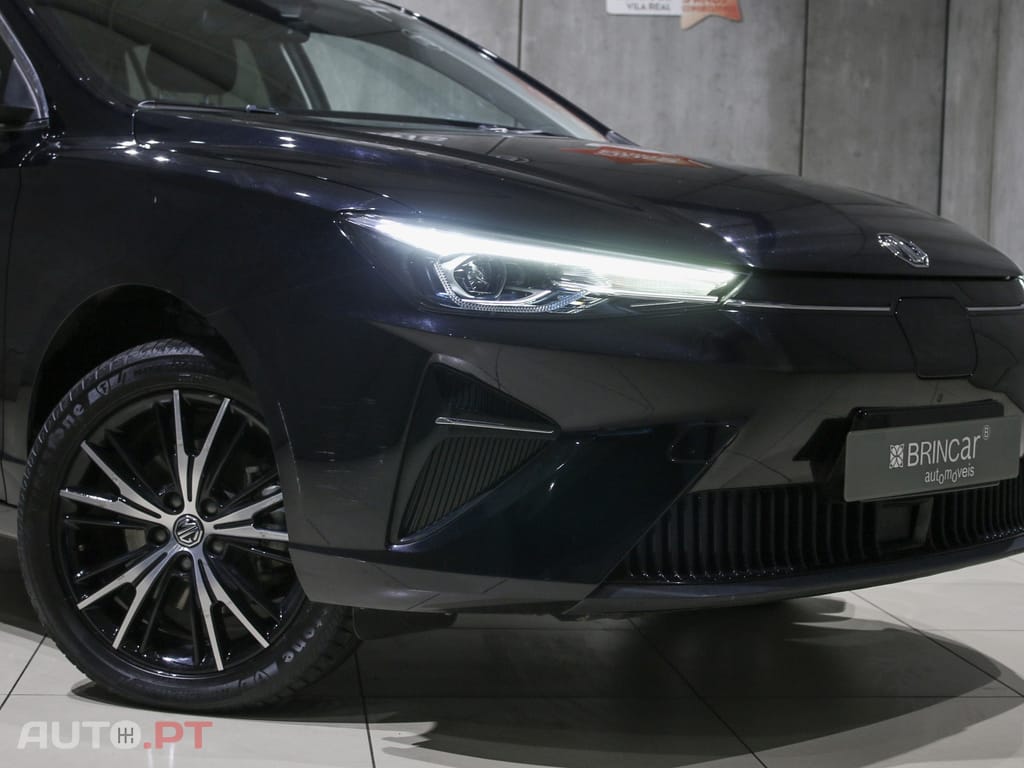 MG MG5 61 kWh Luxury