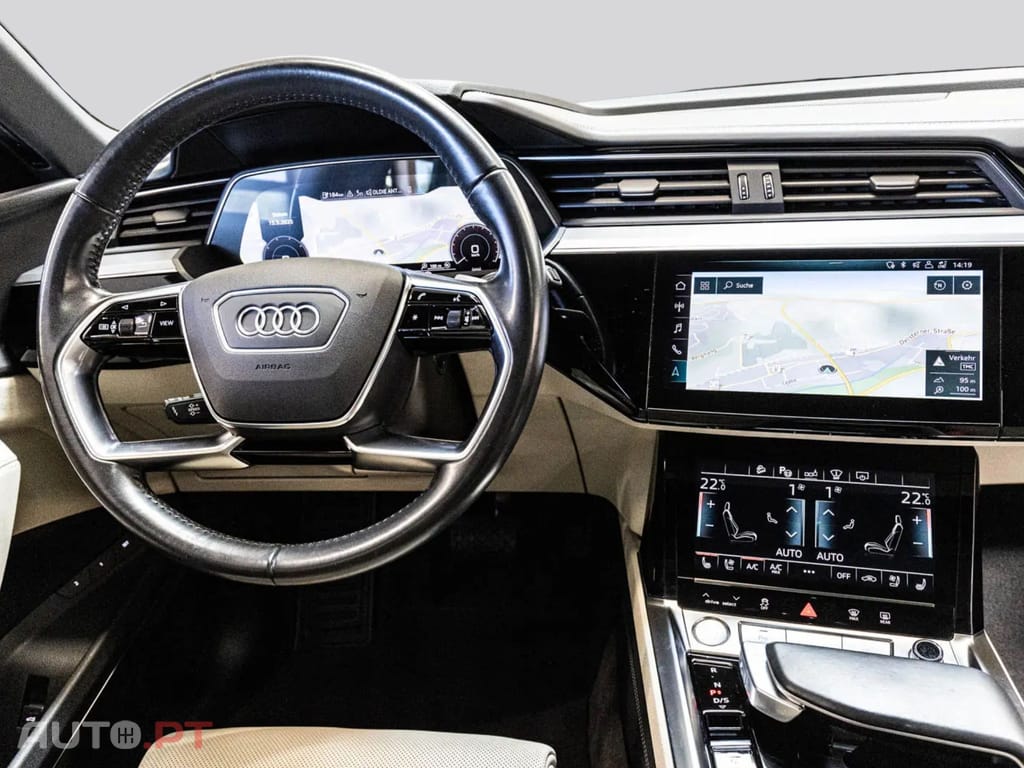 Audi E-Tron I.V.A DEDUTIVEL 55 ADVANCED 