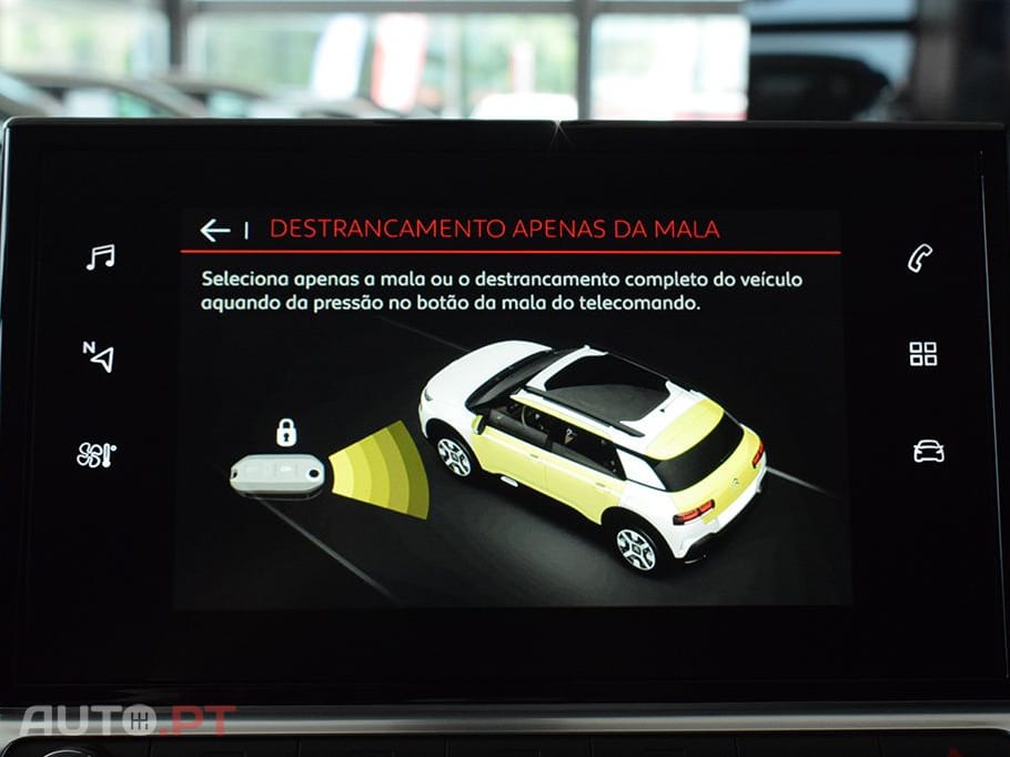 Citroen C4 Cactus 1.5 BlueHDi Shine