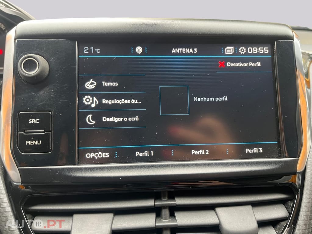 Peugeot 2008 1.2 e-VTi Style