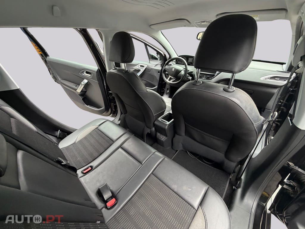 Peugeot 2008 Allure