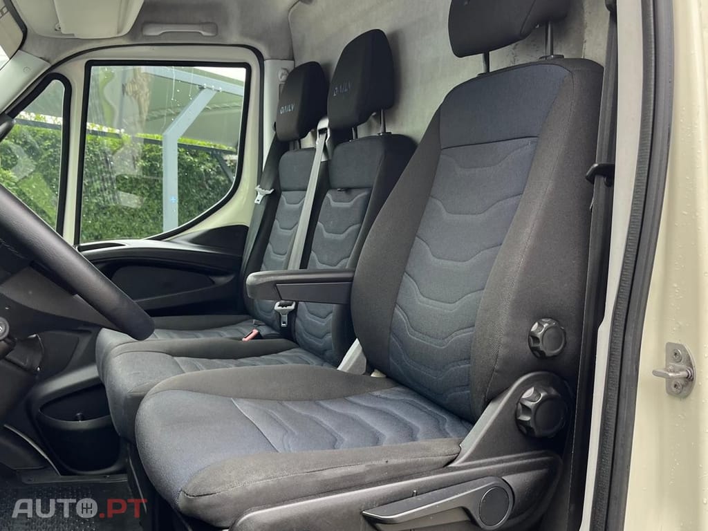 Iveco Daily 35 - 180 CAIXA AUTOMATICA