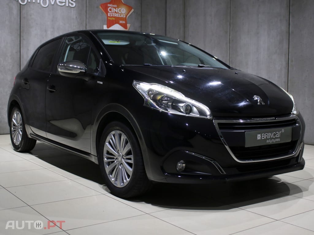 Peugeot 208 1.2 PureTech Style
