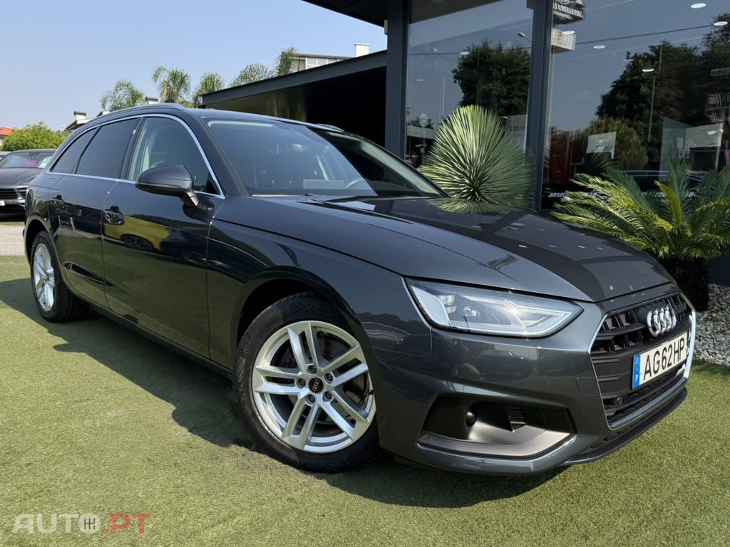 Audi A4 Avant 30 TDI S tronic