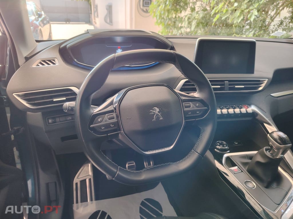 Peugeot 5008 CROSSWAY 130 CV START & STOP GRIP CONTROL