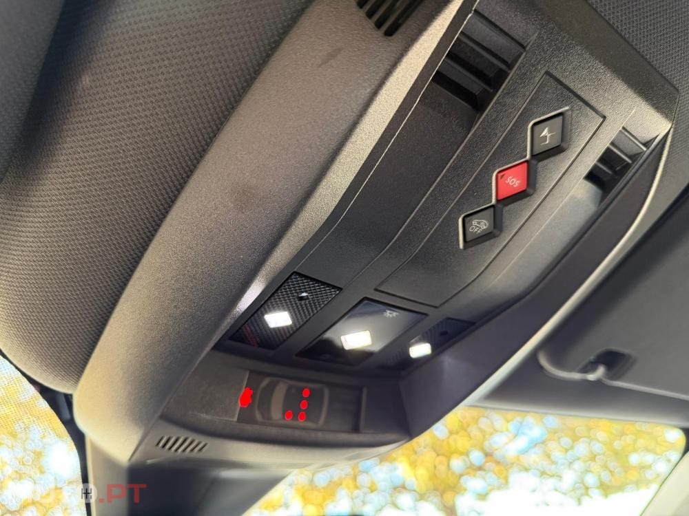 DS DS7 Crossback E-Tense Performance Line EAT8