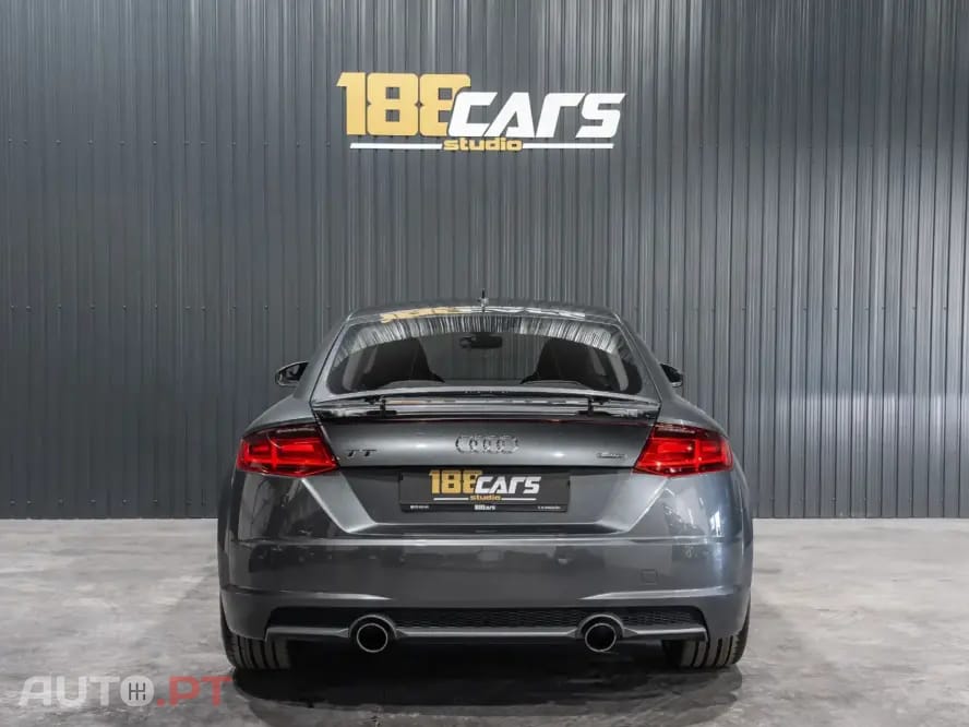 Audi TT 2.0 TFSI quattro S tronic