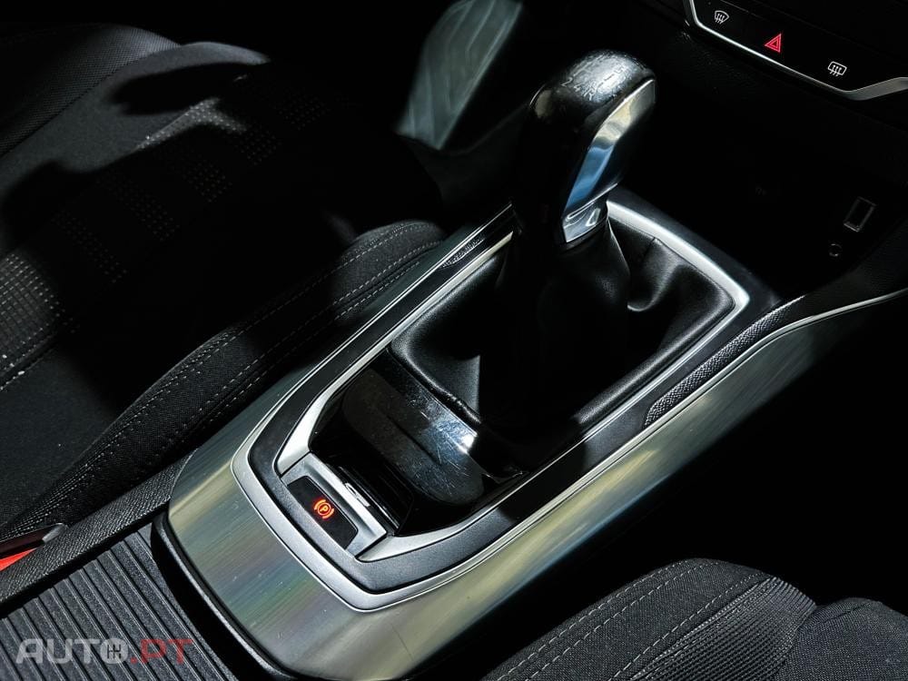 Peugeot 308 1.2 PureTech Allure
