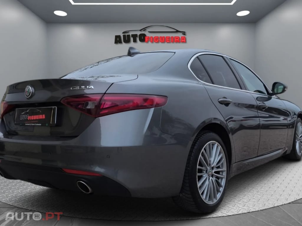 Alfa Romeo Giulia 2.2 D Super AT8