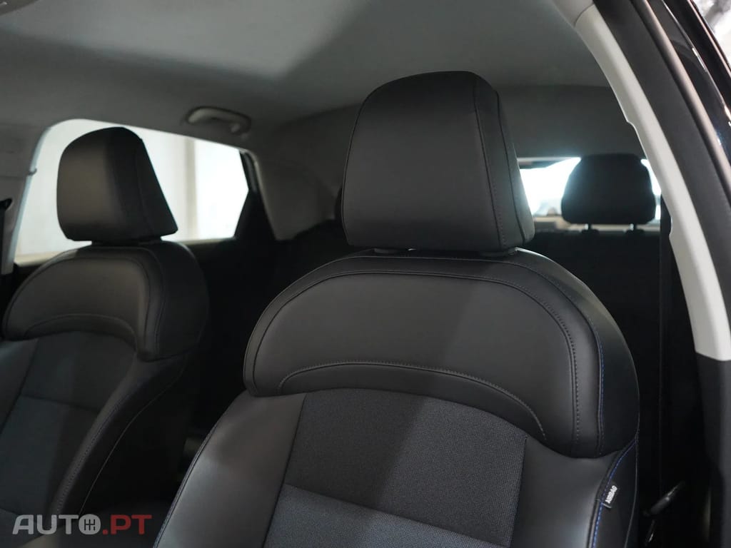 MG MG4 64 kWh Luxury