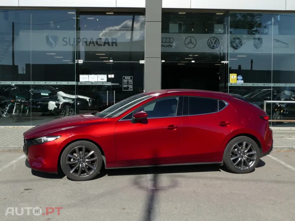 Mazda 3 2.0 e-Skyactiv-G Exclusive-line