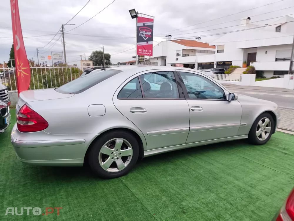 Mercedes-Benz E 220 CDi Avantgard