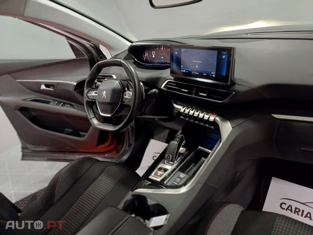 Peugeot 3008 1.5 BlueHDi Allure EAT8