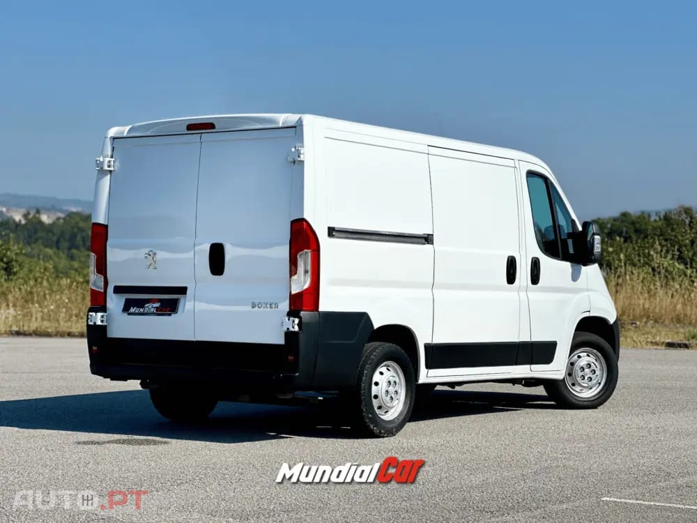 Peugeot Boxer 2.2 BlueHDi 330 L1H1 Pro