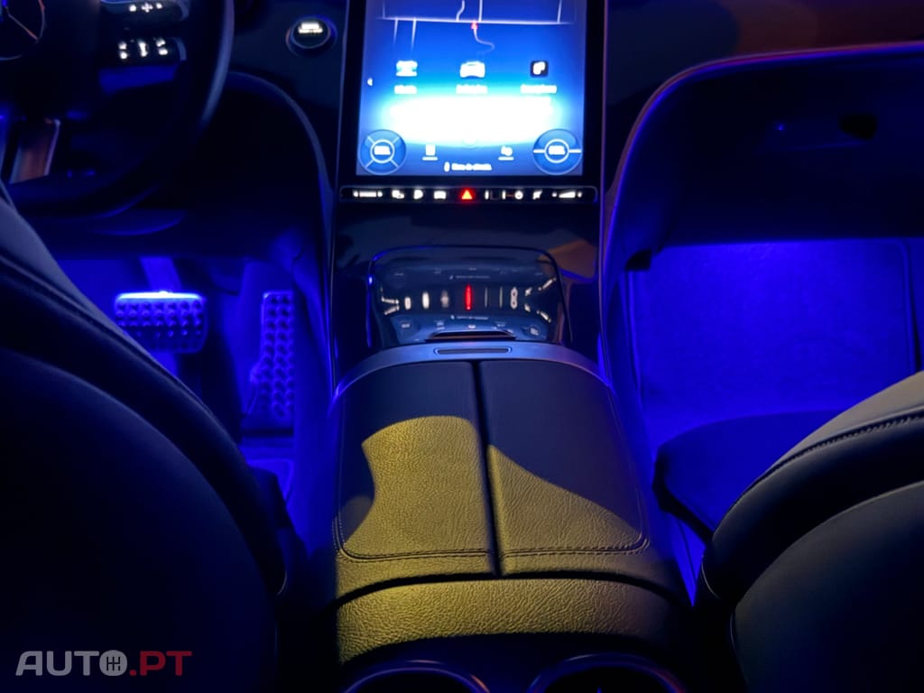 Mercedes-Benz C 300 Híbrido Plu In  Pack Night