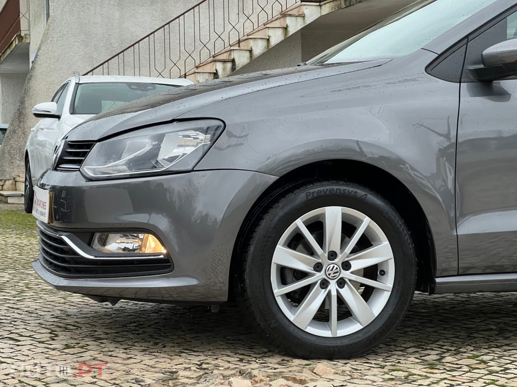 Volkswagen Polo 1.0 Confortline