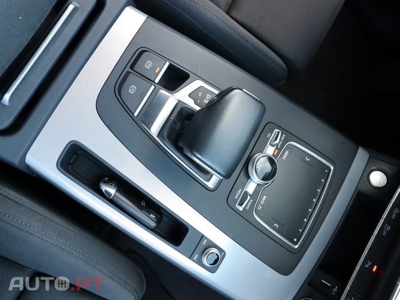 Audi Q5 2.0 TDi quattro S-tronic