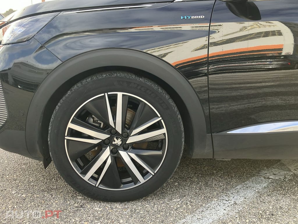 Peugeot 3008 1.6 Hybrid GT Pack e-EAT8