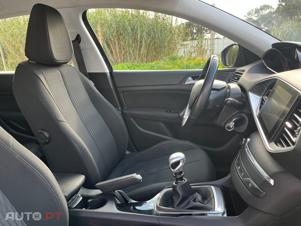 Peugeot 308 SW 1.6 BlueHDi Active