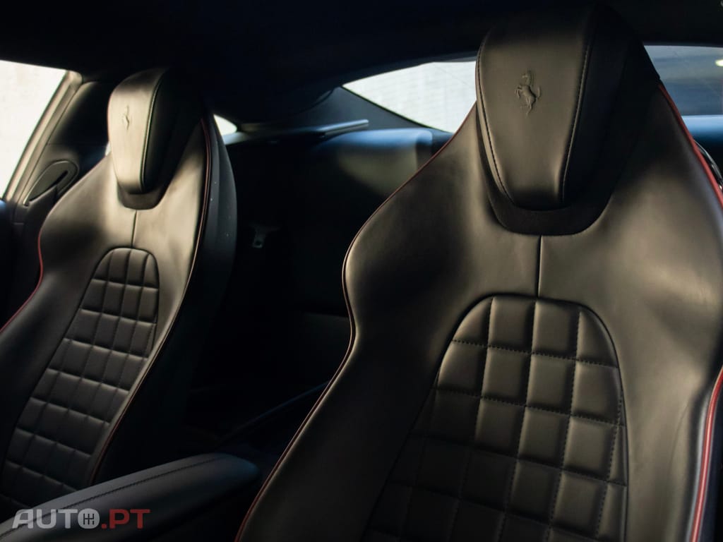 Ferrari Roma 3.9 Twin-Turbo V8