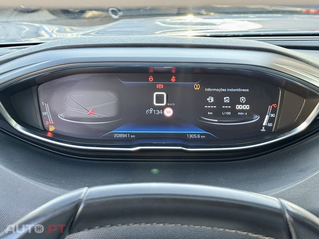 Peugeot 3008 1.5 BlueHDi Allure