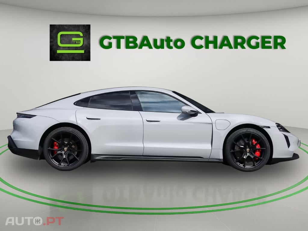 Porsche Taycan GTS I.V.A DEDUTIVEL 