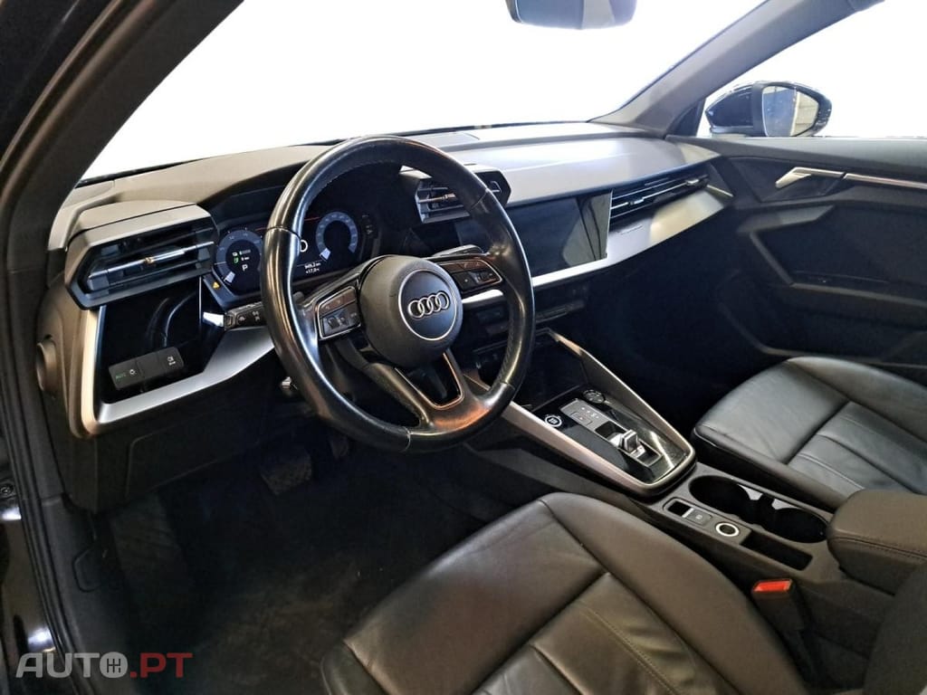 Audi A3 Sportback 40 TFSIe S Tronic Design Luxe